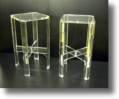 stool.jpg 494410 38K